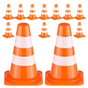 40pcs Mini Cones Traffic Signs Set: Kids Miniature Cones Plastic Traffic Barricades Signs Small Caution Boy Girl Educational Cognitive Toys for Roleplaying and Imaginative Play Toy