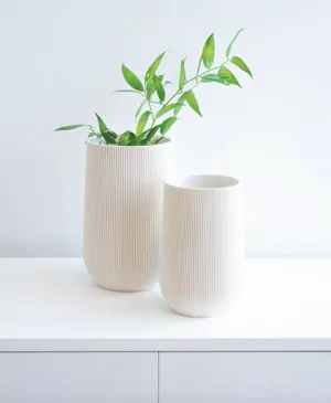 Sequoia Vase, White